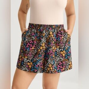 Ditsy Floral Print Stretchy Waist Shorts
